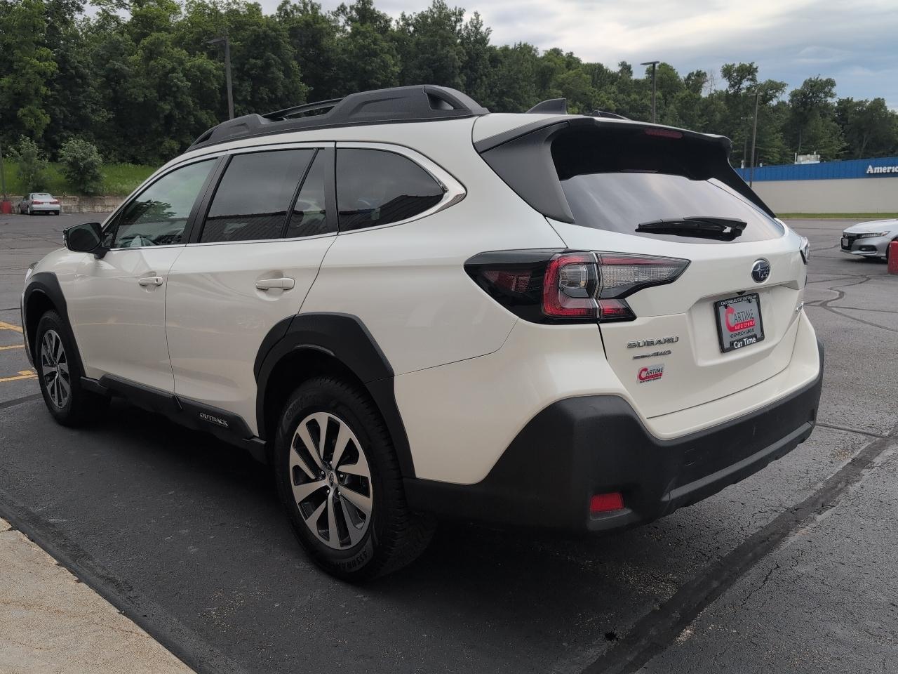 Subaru Outback Premium 2023