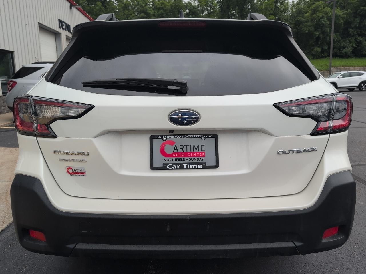 Subaru Outback Premium 2023