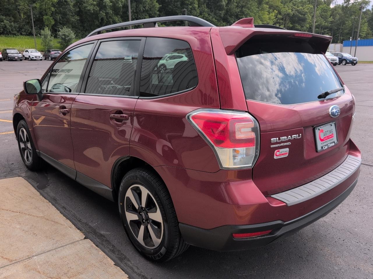 Subaru Forester 2.5i Premium PZEV CVT 2017