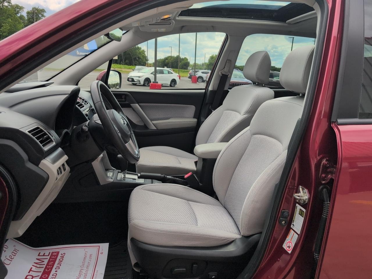 Subaru Forester 2.5i Premium PZEV CVT 2017