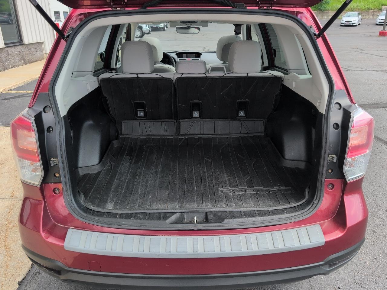 Subaru Forester 2.5i Premium PZEV CVT 2017