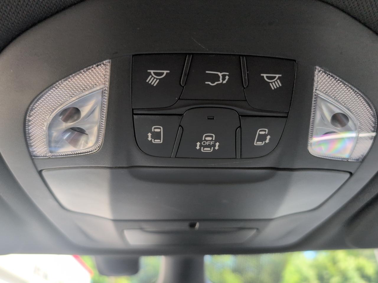Chrysler Pacifica Touring AWD 2022
