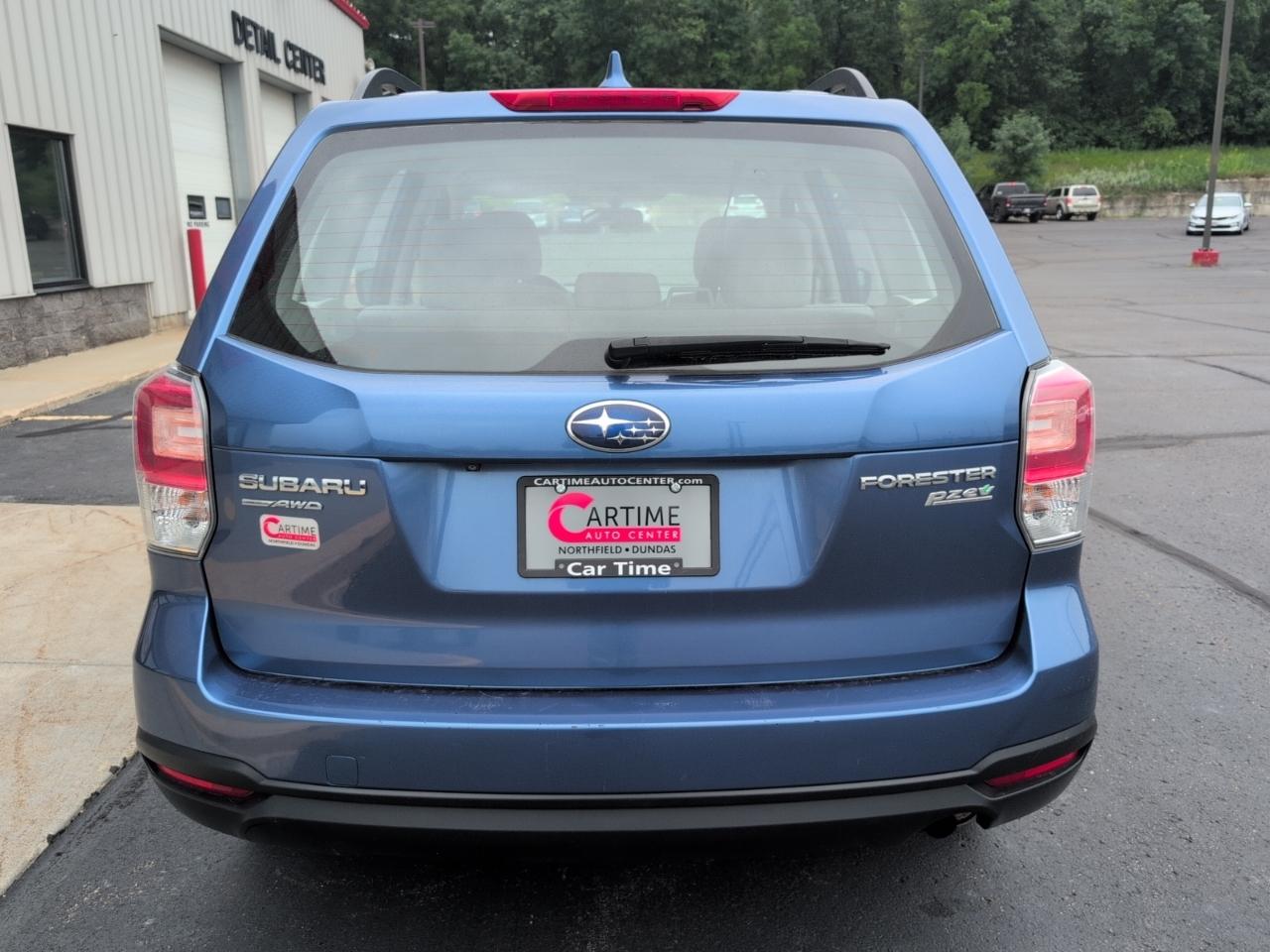 Subaru Forester 2.5i Premium PZEV CVT 2017