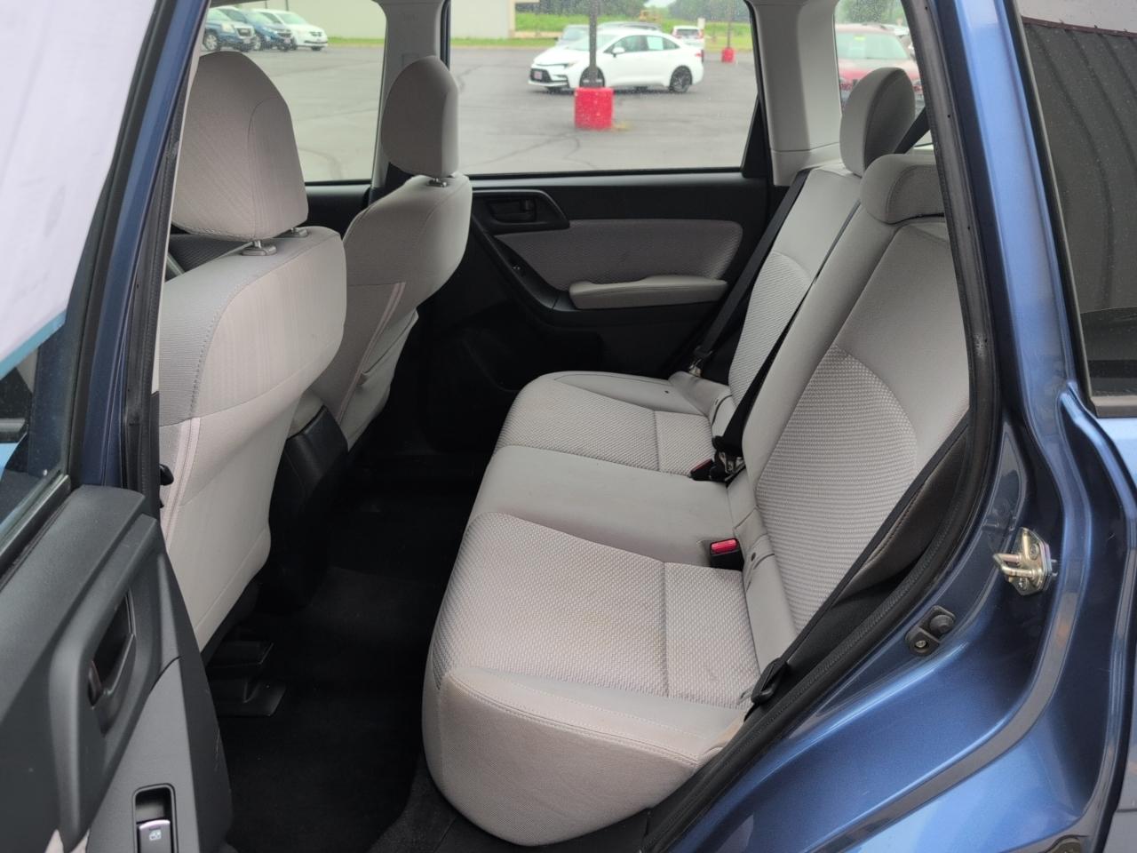 Subaru Forester 2.5i Premium PZEV CVT 2017