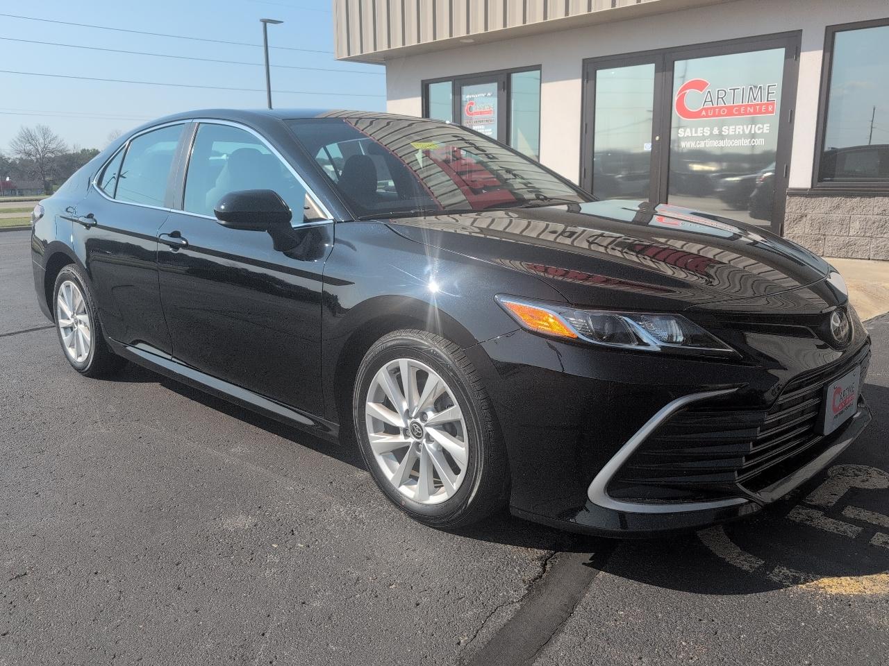 Toyota Camry LE 2022