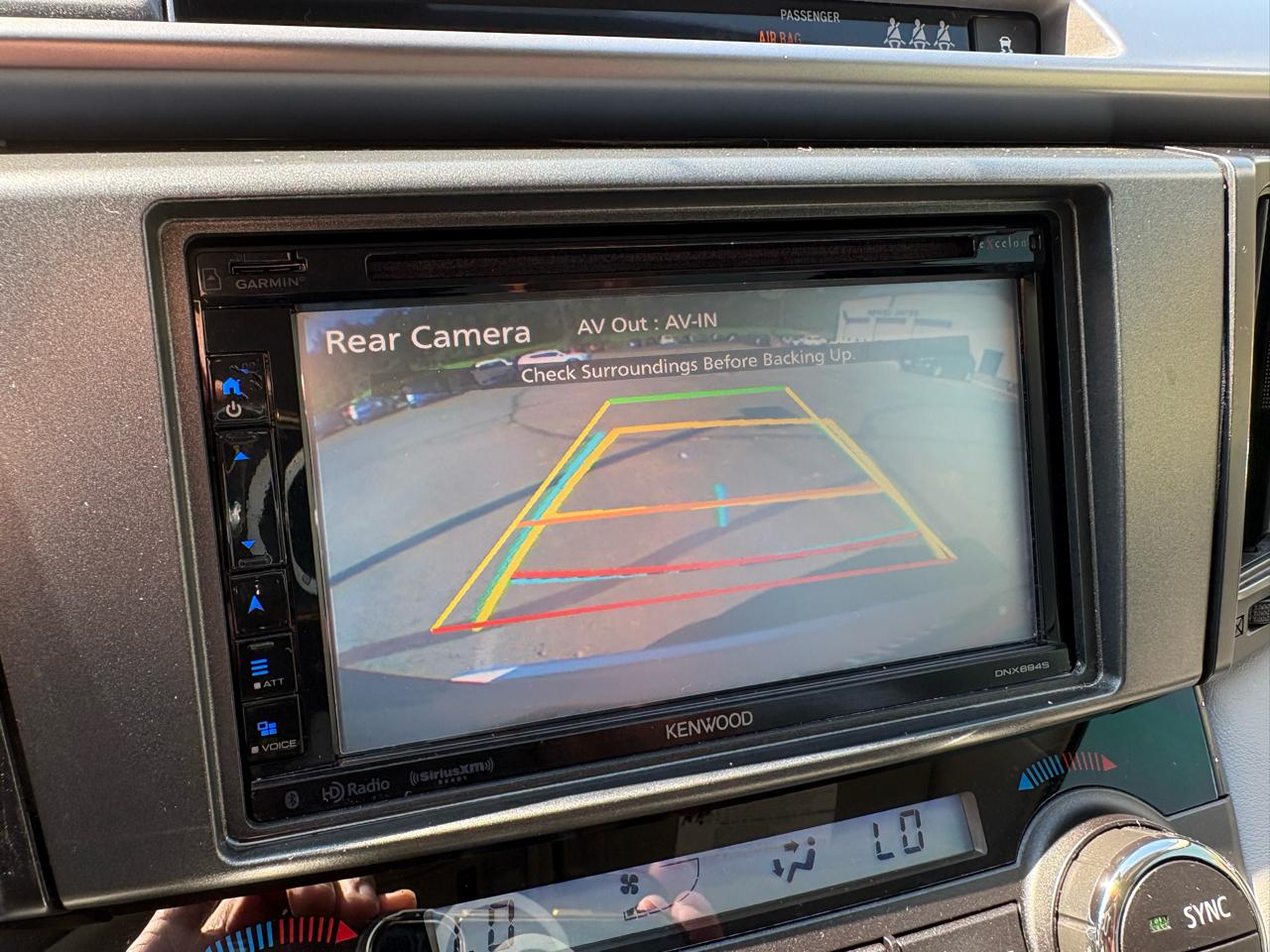 Toyota RAV4 XLE FWD 2018