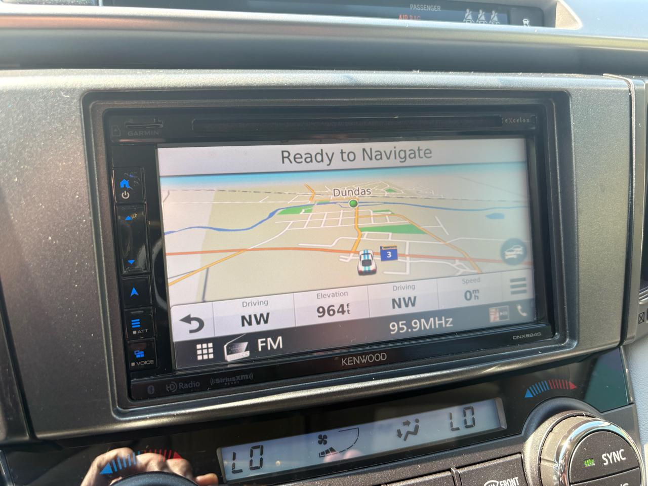 Toyota RAV4 XLE FWD 2018
