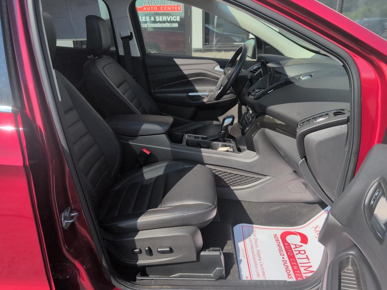 Ford Escape Titanium 4WD 2019