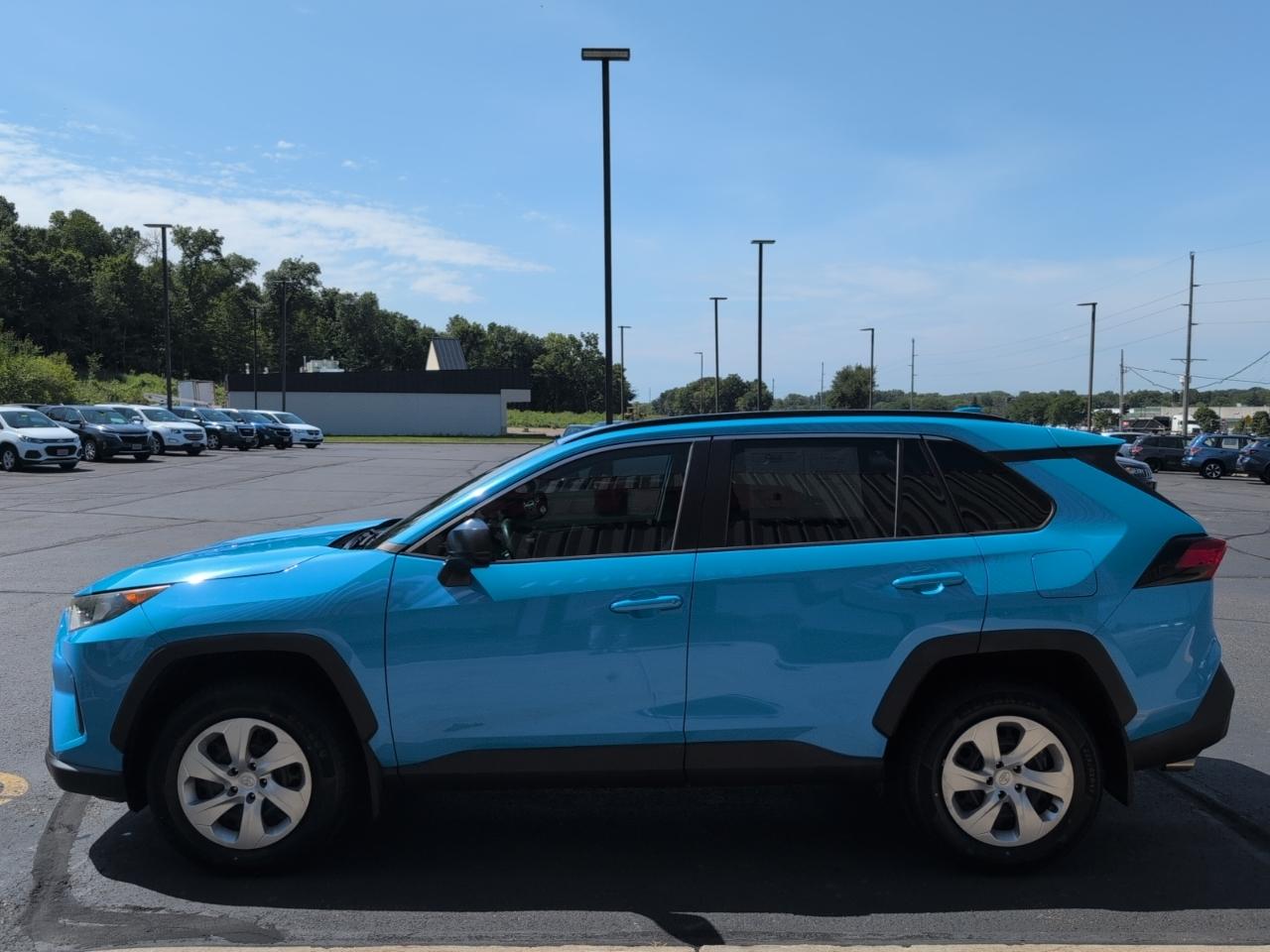 Toyota RAV4 LE 2019