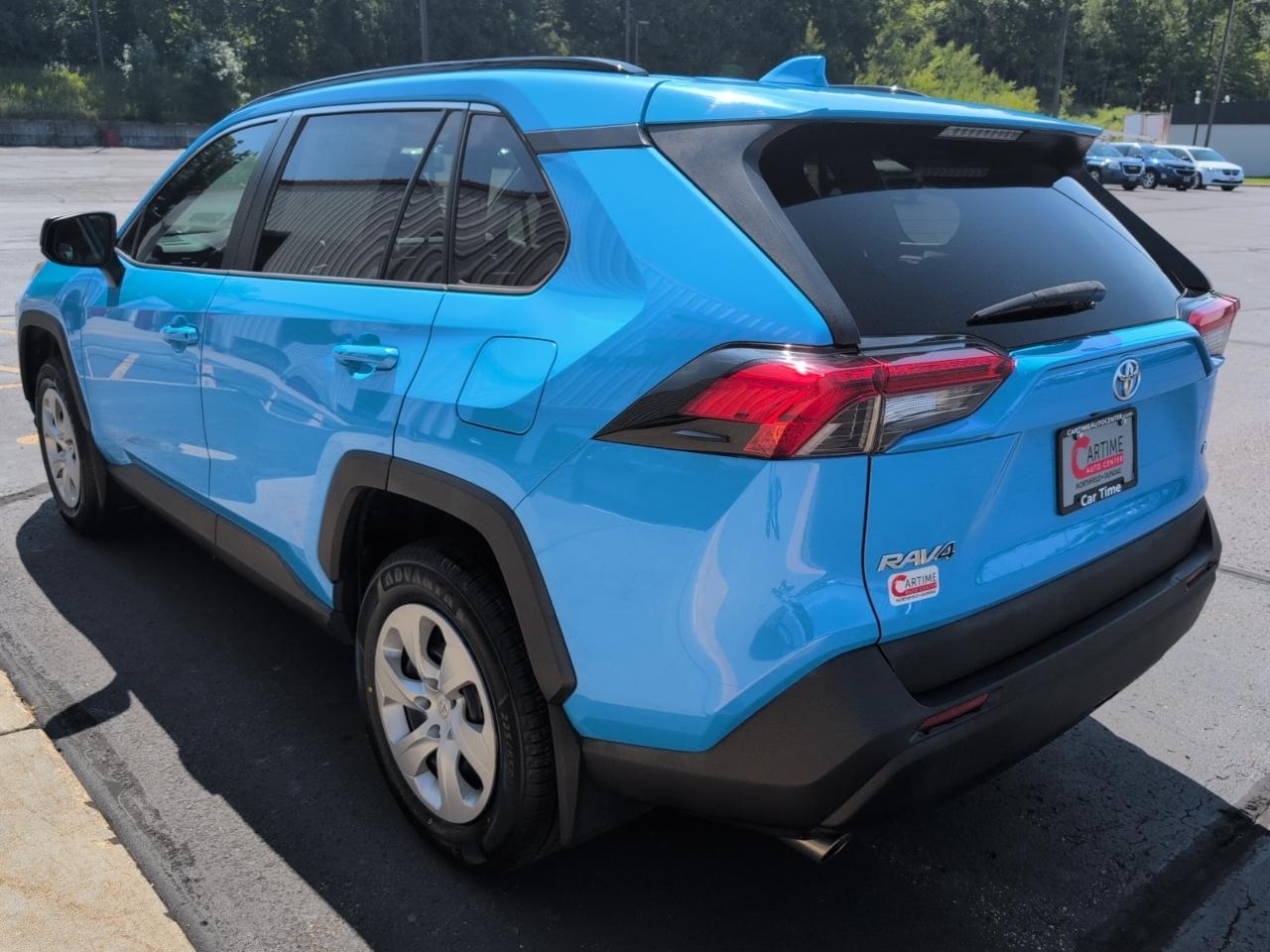 Toyota RAV4 LE 2019