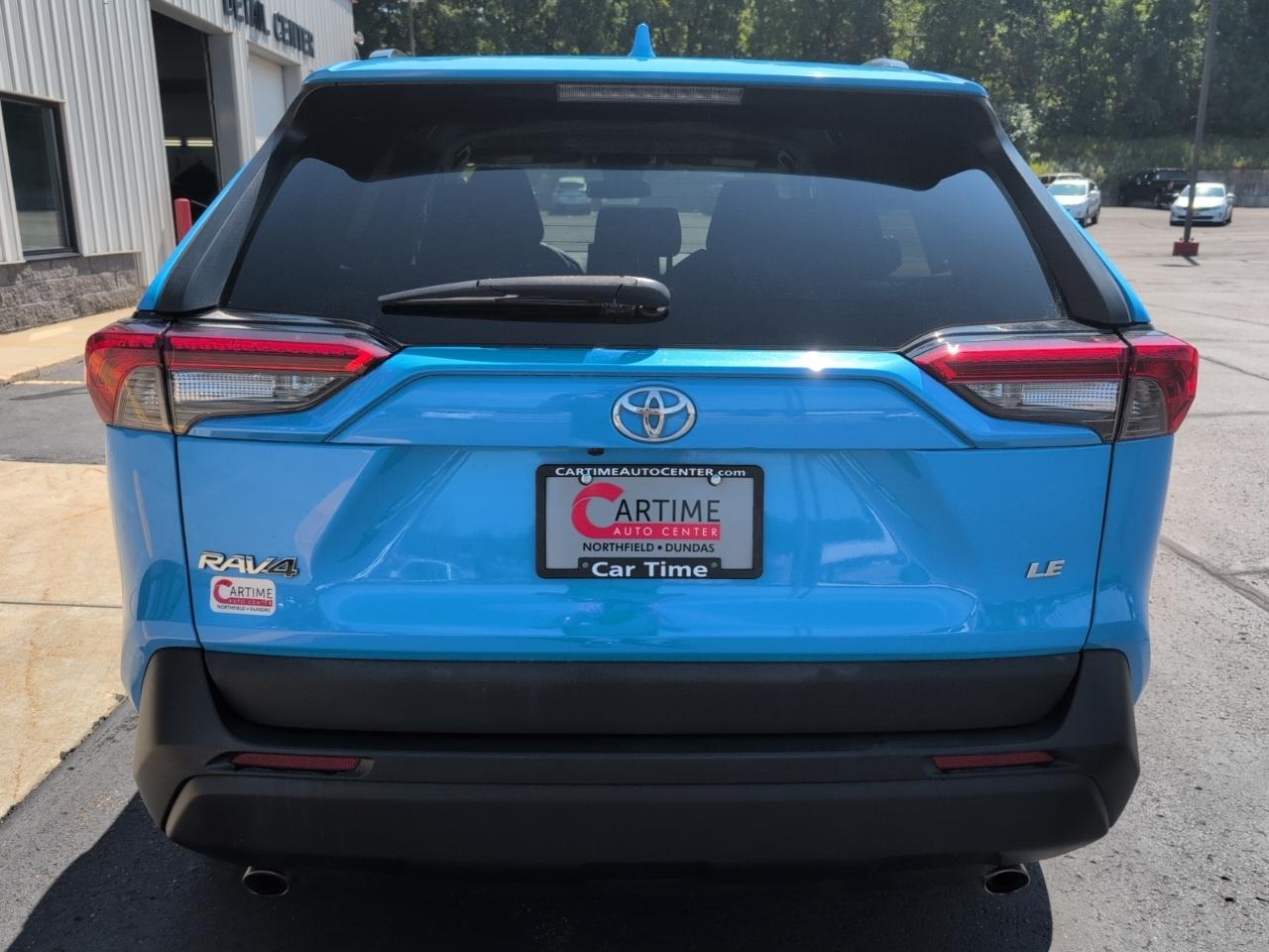 Toyota RAV4 LE 2019