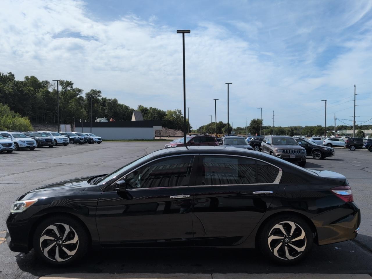 Honda Accord EX-L Sedan CVT 2016
