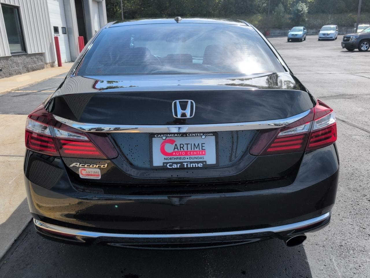 Honda Accord EX-L Sedan CVT 2016