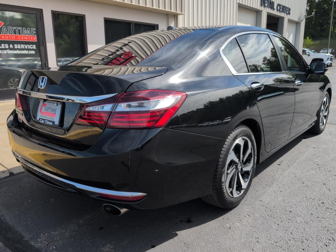 Honda Accord EX-L Sedan CVT 2016