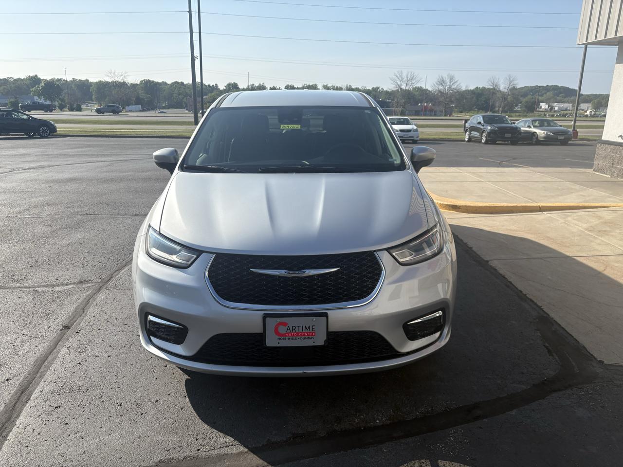 Chrysler Pacifica Touring L 2023