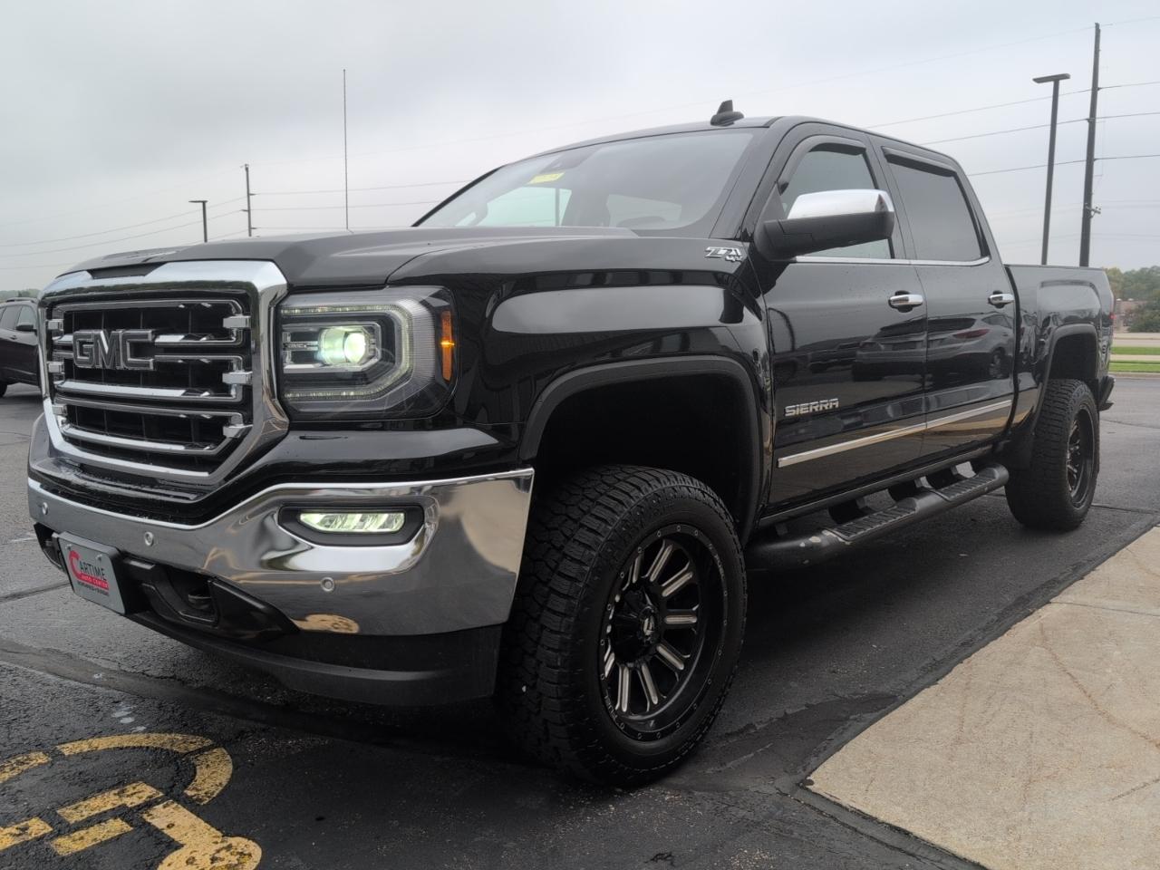 GMC Sierra 1500 SLT Crew Cab Short Box 4WD 2018