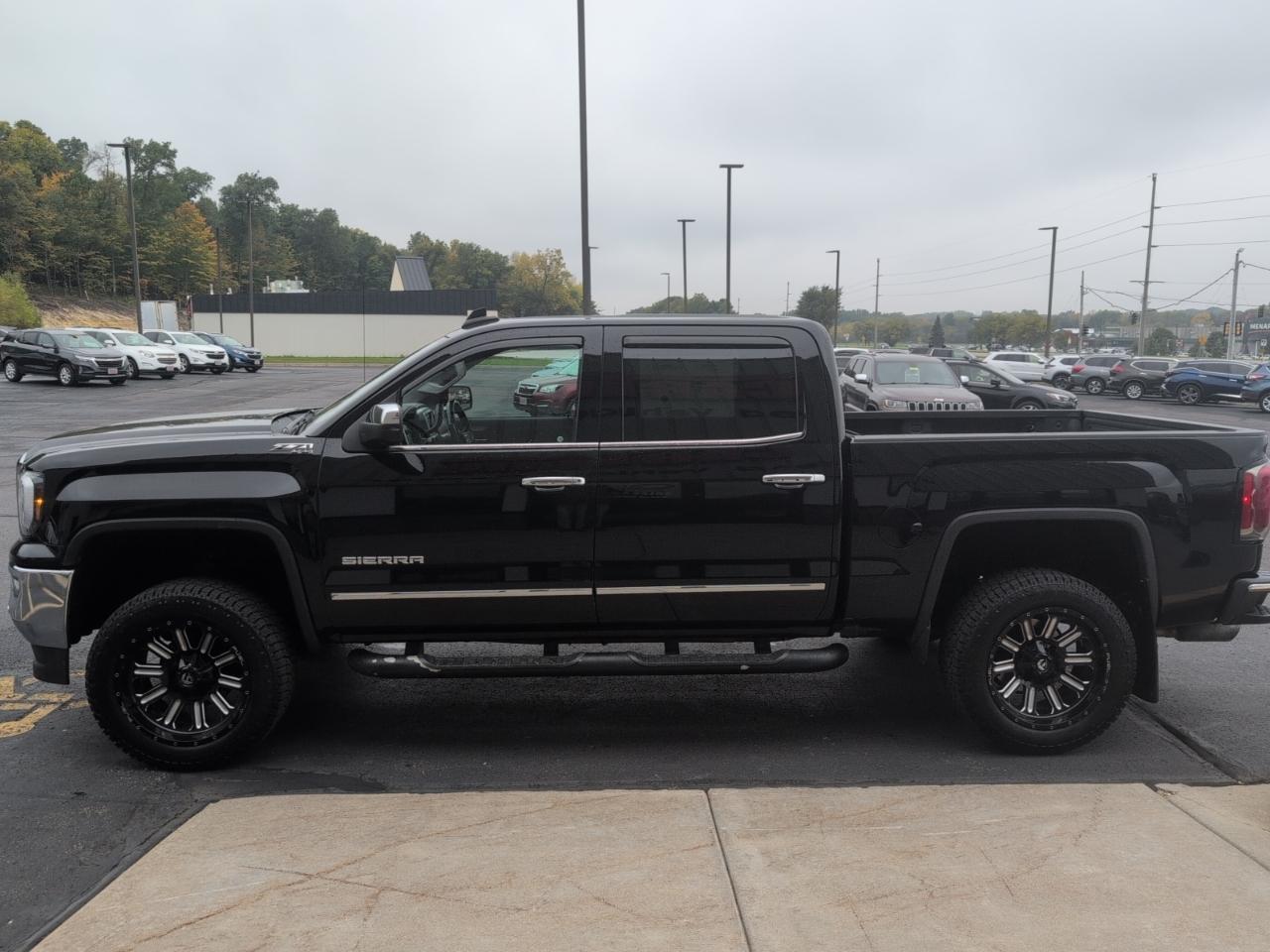 GMC Sierra 1500 SLT Crew Cab Short Box 4WD 2018