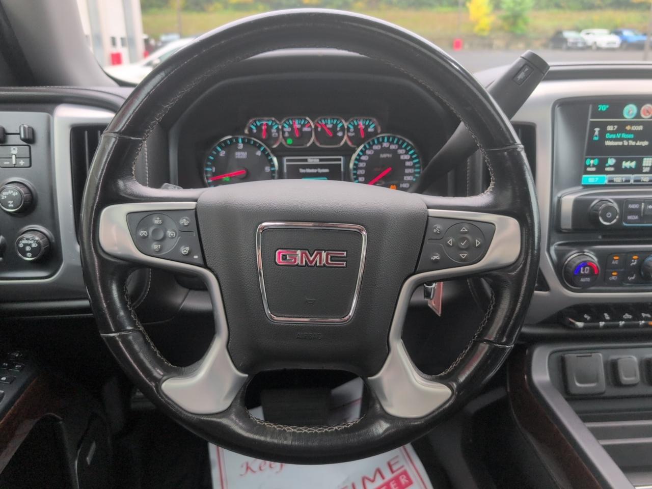 GMC Sierra 1500 SLT Crew Cab Short Box 4WD 2018