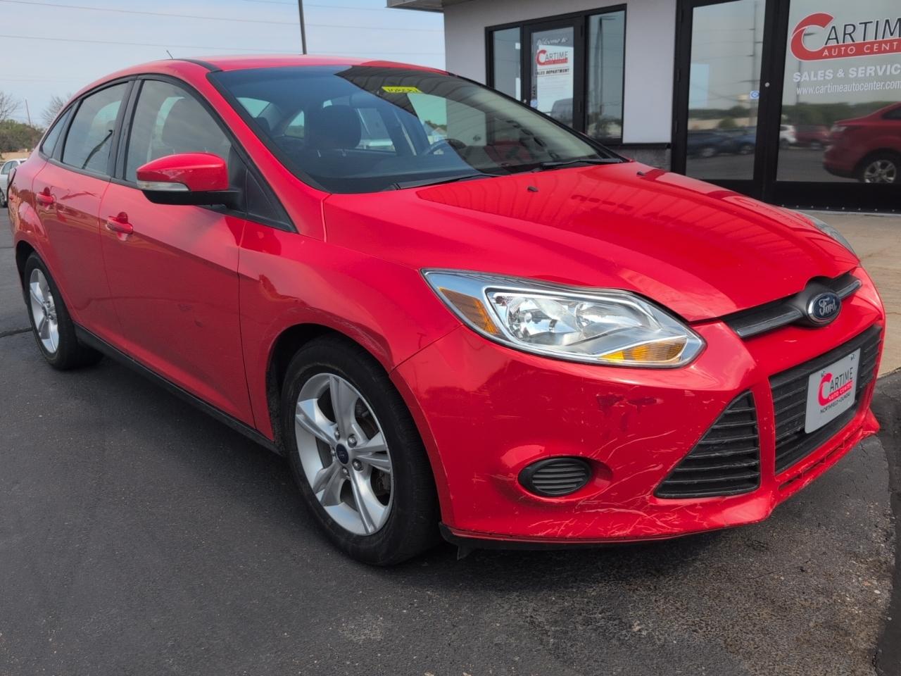 Ford Focus SE Sedan 2013