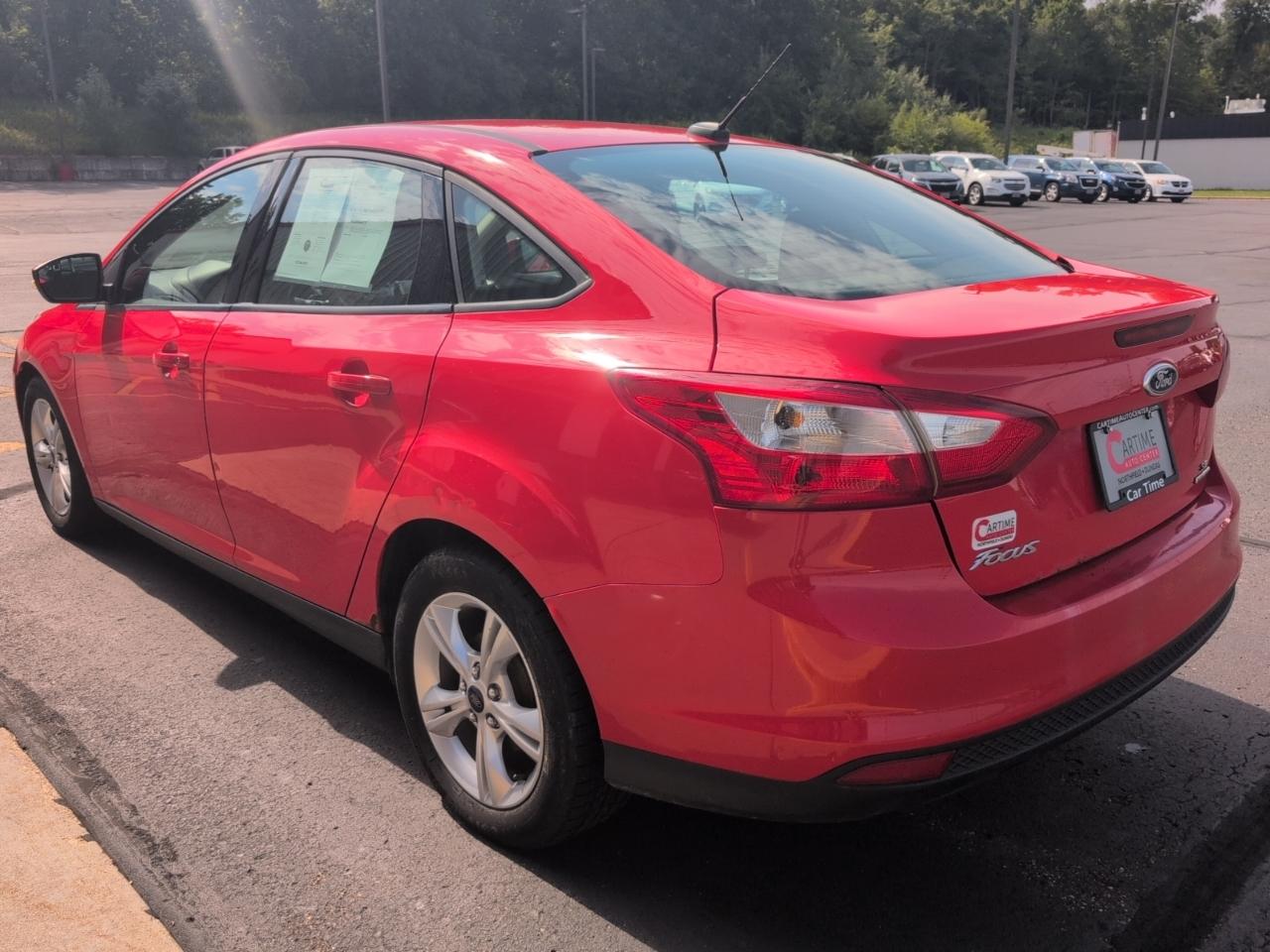 Ford Focus SE Sedan 2013