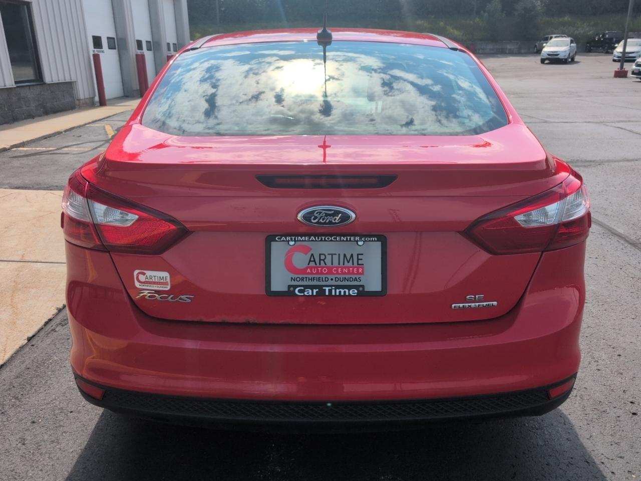 Ford Focus SE Sedan 2013