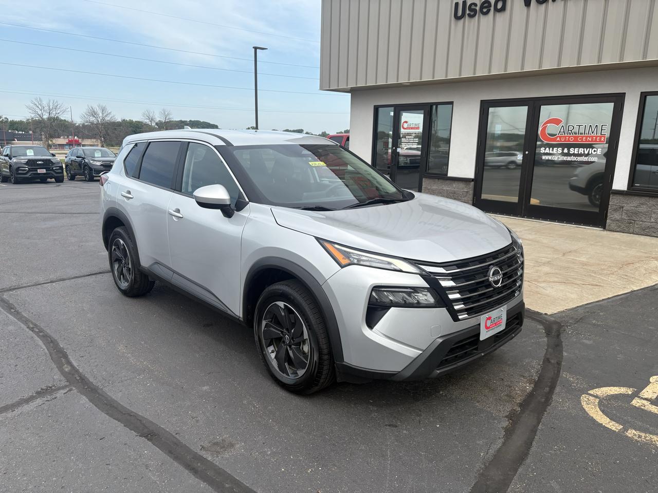 Nissan Rogue SV 2024