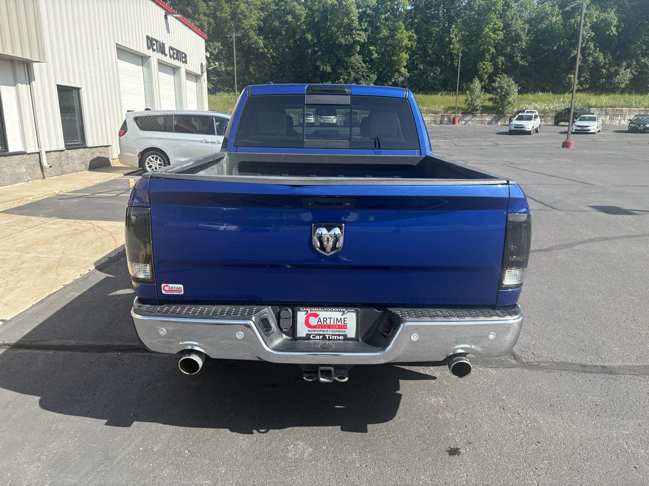 RAM 1500 SLT Crew Cab LWB 4WD 2014
