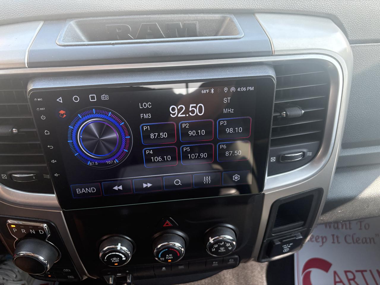 RAM 1500 SLT Crew Cab LWB 4WD 2014
