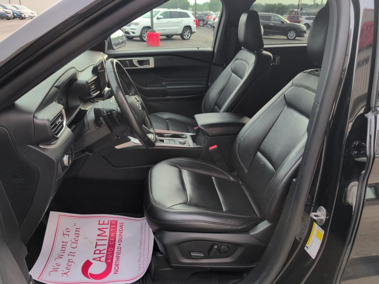 Ford Explorer XLT AWD 2020
