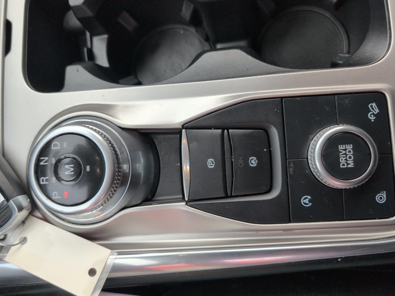 Ford Explorer XLT AWD 2020