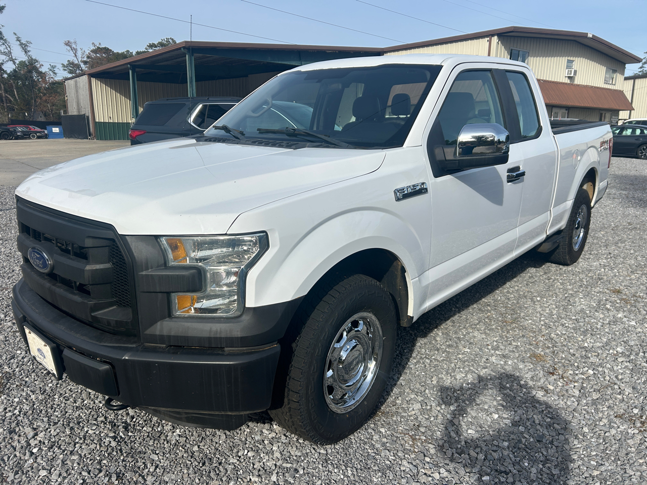 Ford F-150 4WD SuperCab 163" XL 2015
