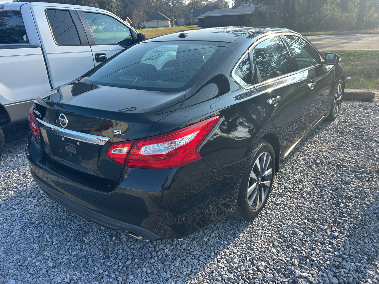 Nissan Altima 2.5 SL Sedan 2017