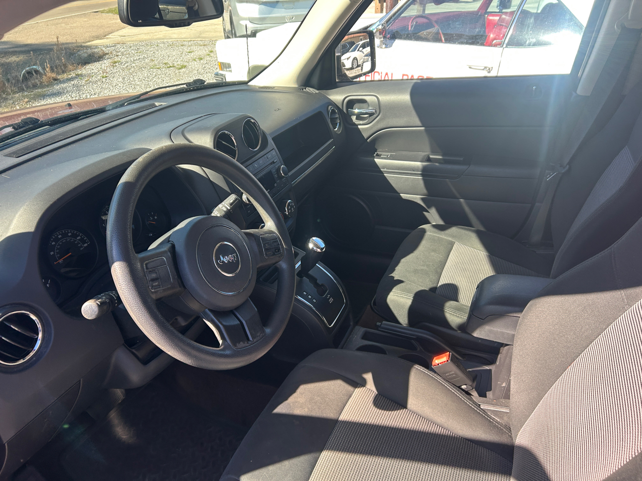 Jeep Patriot Sport 2WD 2014