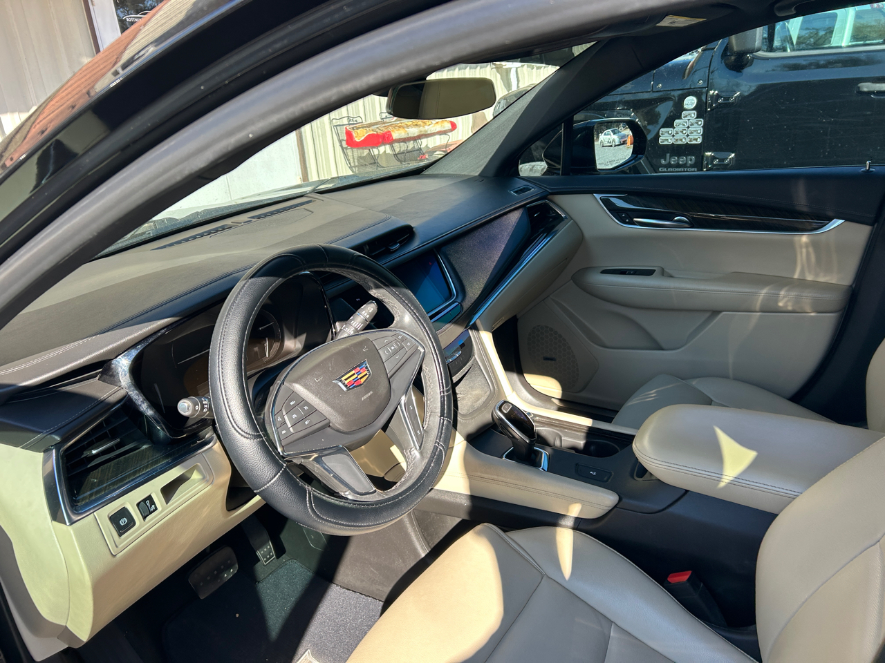 Cadillac XT5 Base 2019