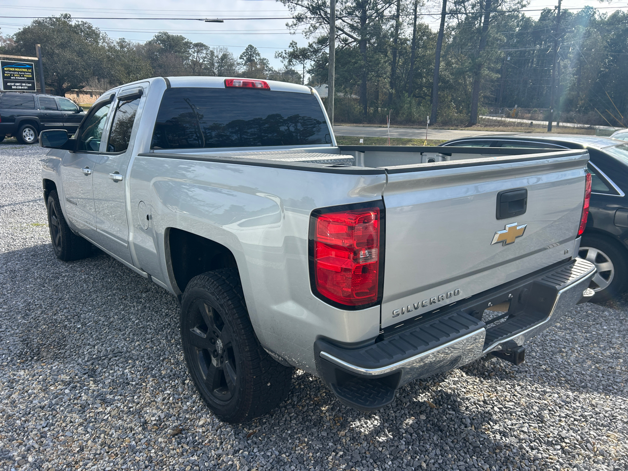 Chevrolet Silverado 1500 1LT Crew Cab 2WD 2016
