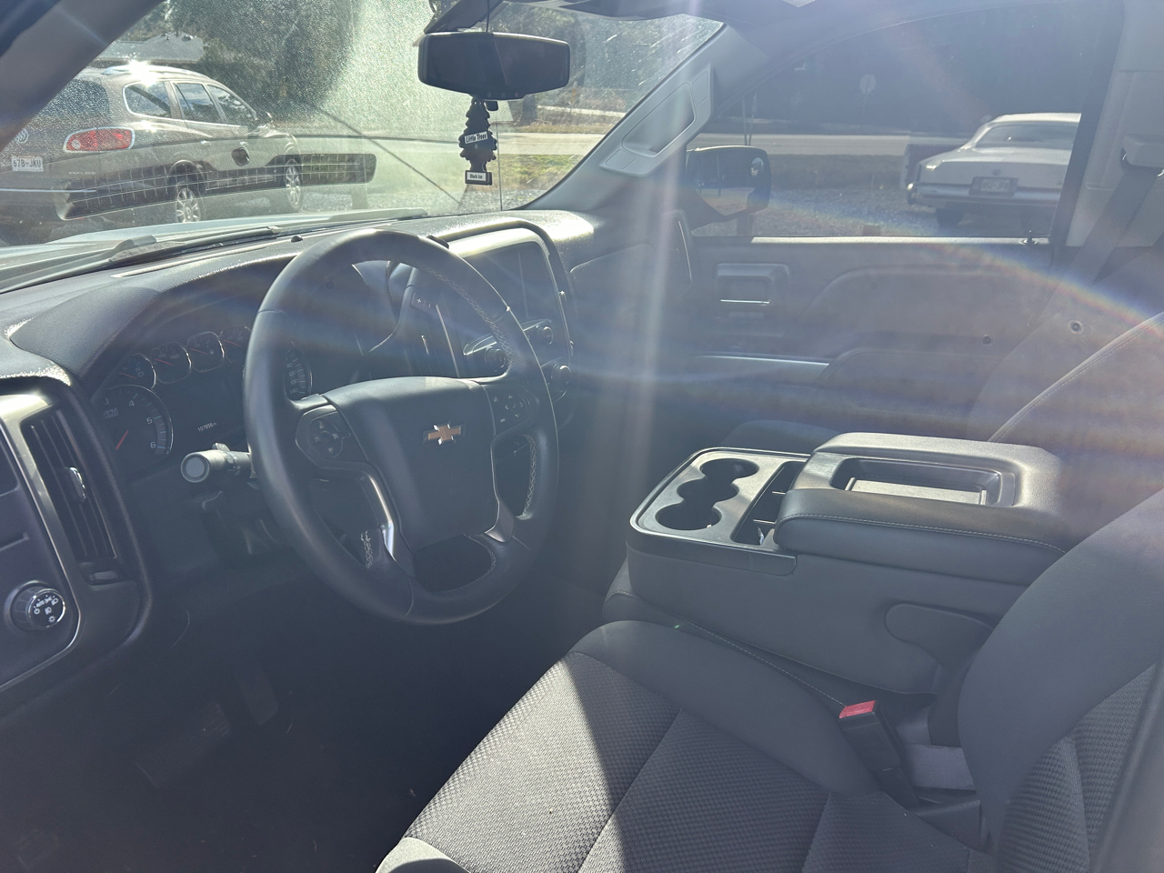 Chevrolet Silverado 1500 1LT Crew Cab 2WD 2016