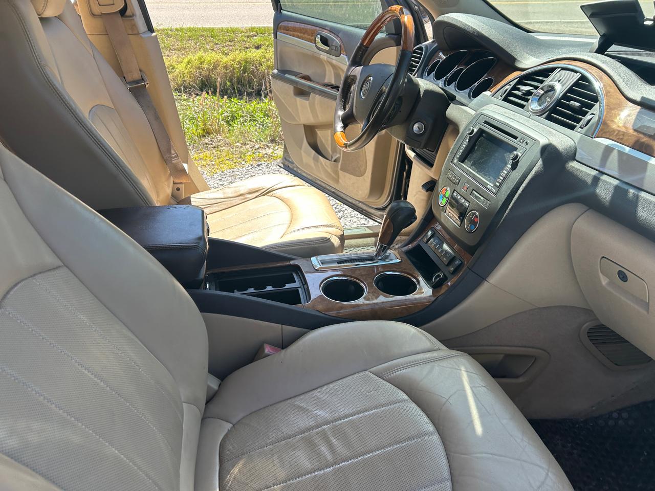 Buick Enclave Premium FWD 2012