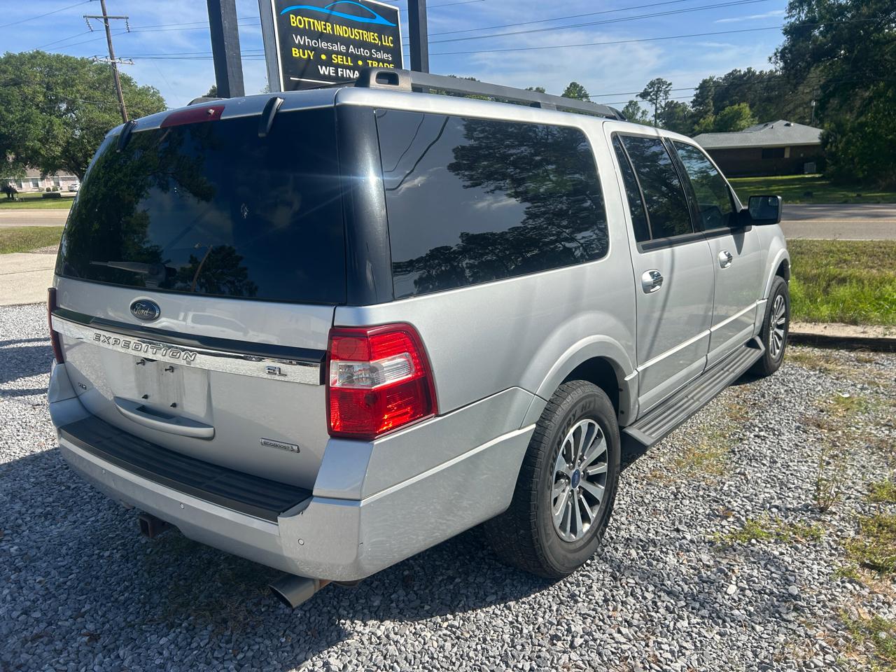 Ford Expedition EL XLT 2WD 2017