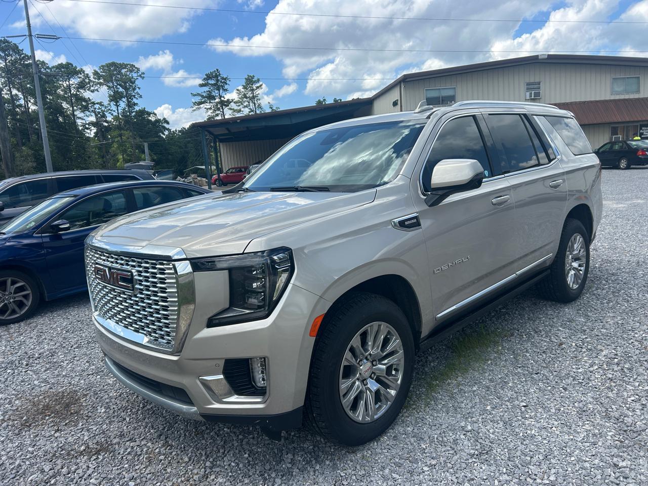 2023 GMC Yukon Denali 4WD