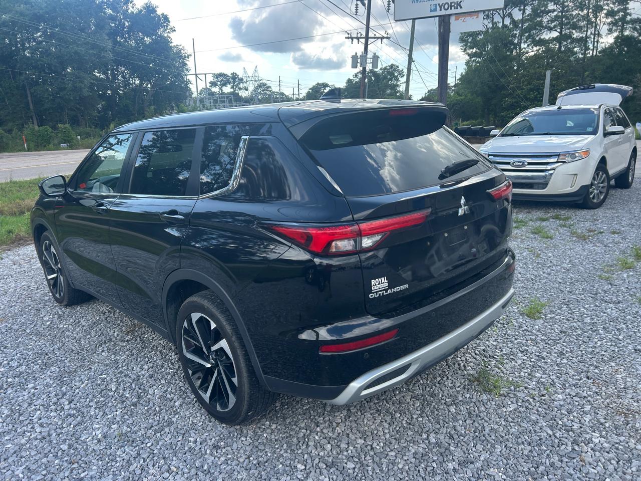 Mitsubishi Outlander SE 4WD 2022