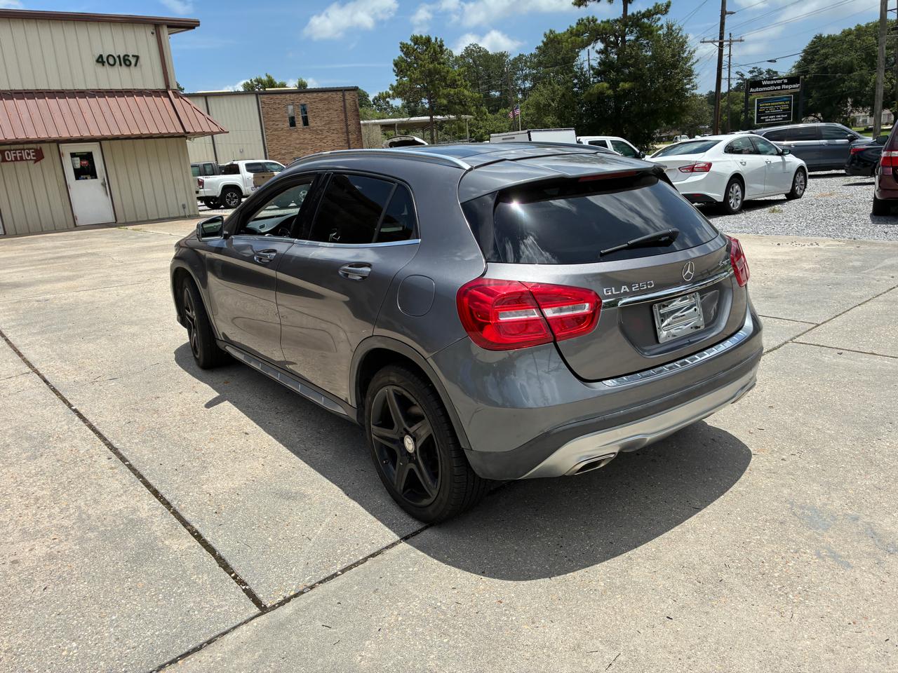 Mercedes-Benz GLA-Class GLA250 4MATIC 2015
