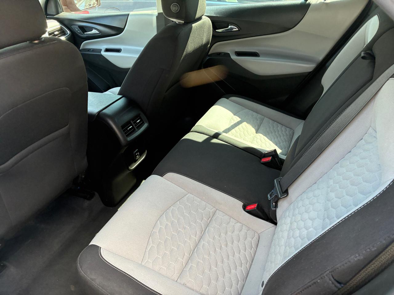 Chevrolet Equinox LS 2WD 2021
