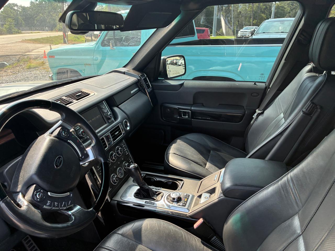 Land Rover Range Rover Supercharged 2012