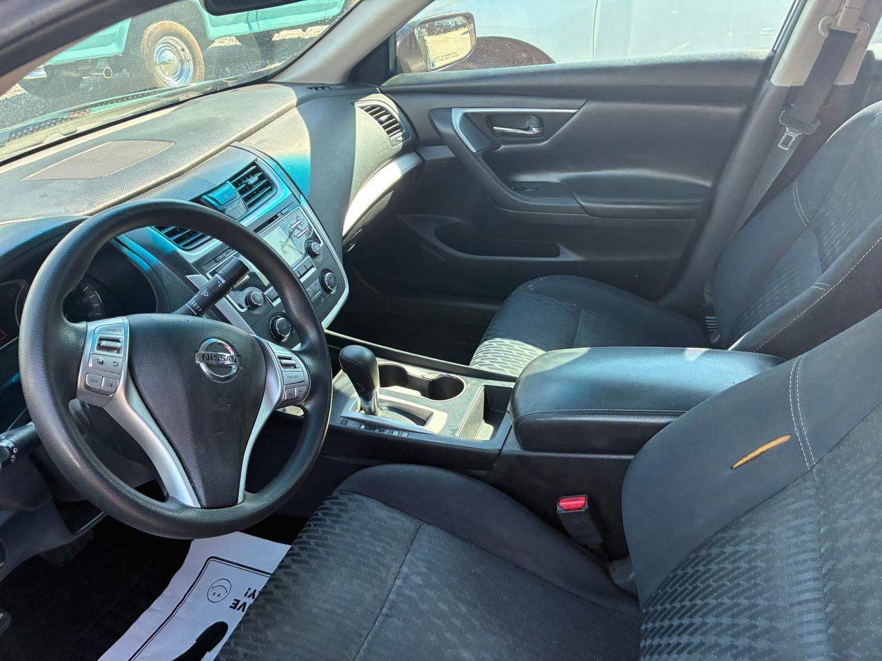 Nissan Altima 2.5 SV 2018