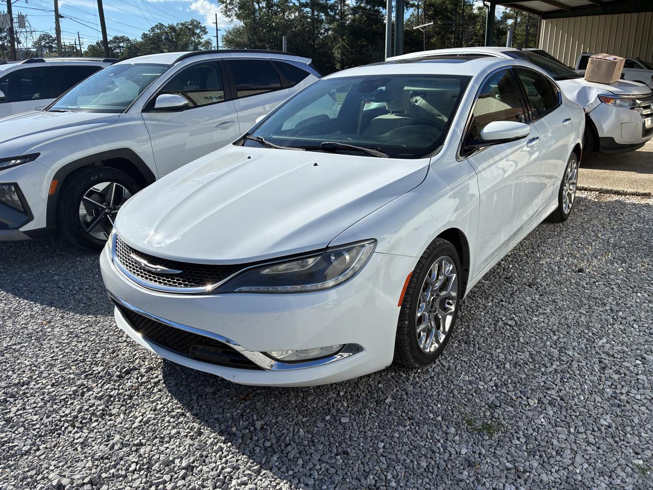 Chrysler 200