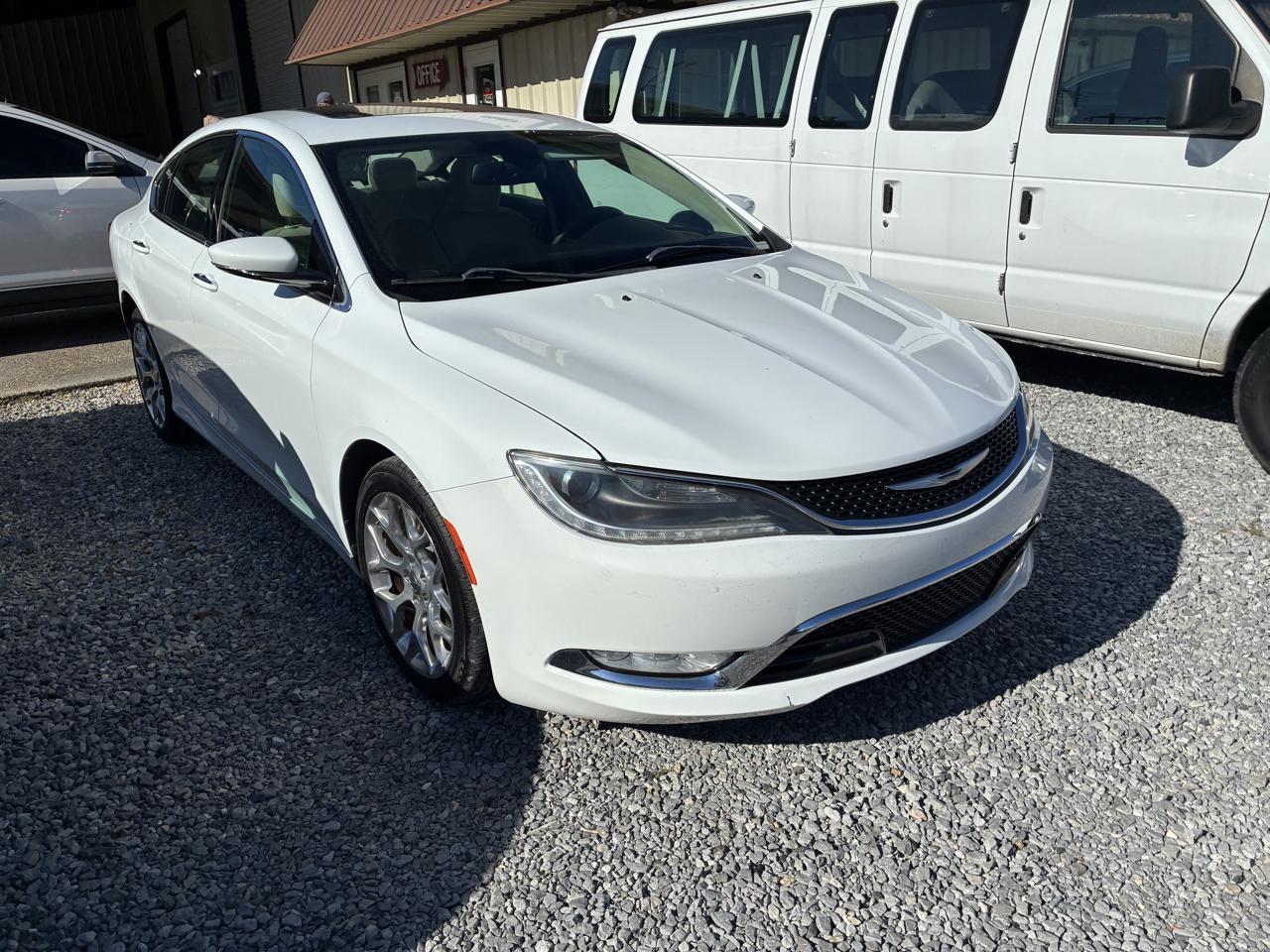 Chrysler 200 photo 2