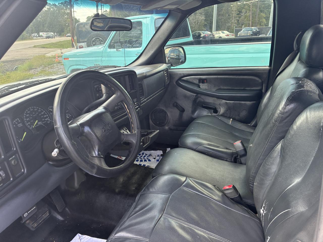 Chevrolet Silverado 1500 Reg. Cab Short Bed 2WD 2000
