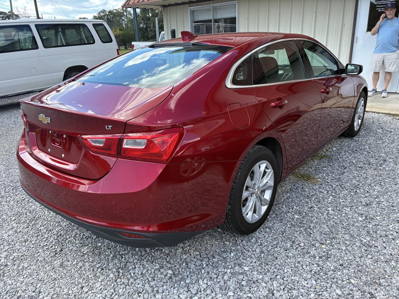 Chevrolet Malibu photo 3