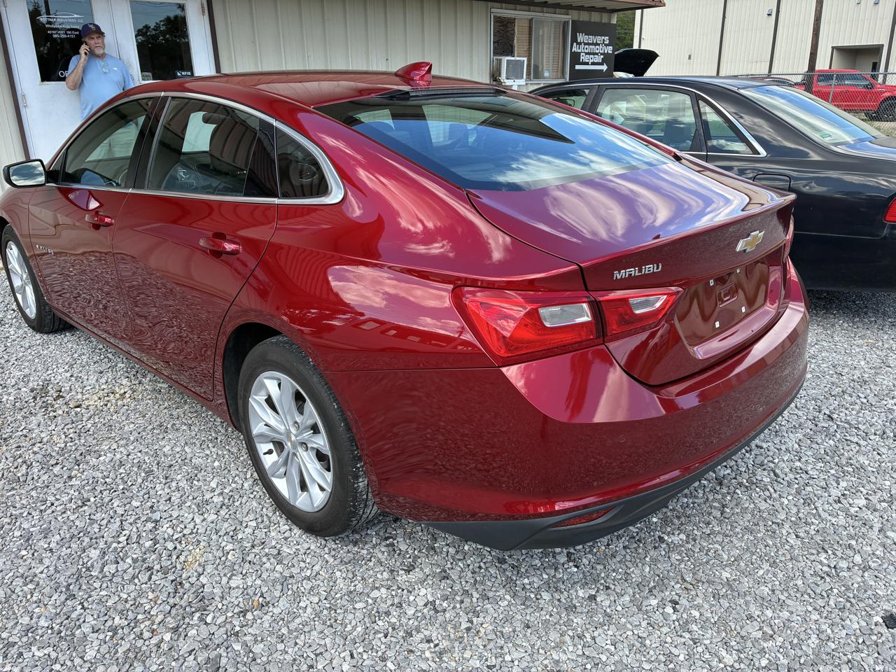 Chevrolet Malibu photo 4
