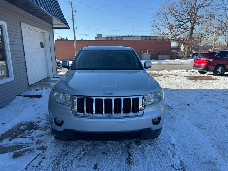 Jeep Grand Cherokee Laredo 4WD 2012